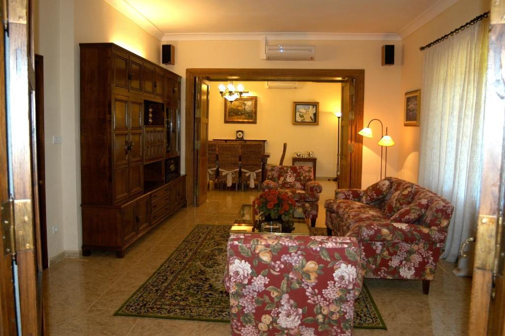 Riotinto Victorian House Guest House มินาส เดอ ริโอตินโต ภายนอก รูปภาพ